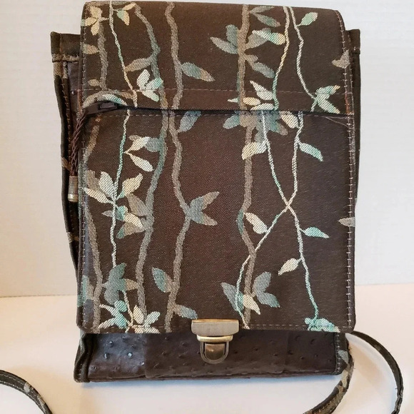 The Tea  Garden Womans Brown Faux Ostrich Leather/Floral Fabric Crossbody Bag. - Picture 1 of 13